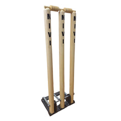 NIVI Spring Stumps (Set of 3 Stumps and 2 Bails)