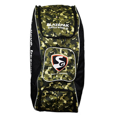 SG Blazepak Duffle Wheelie Kit Bag