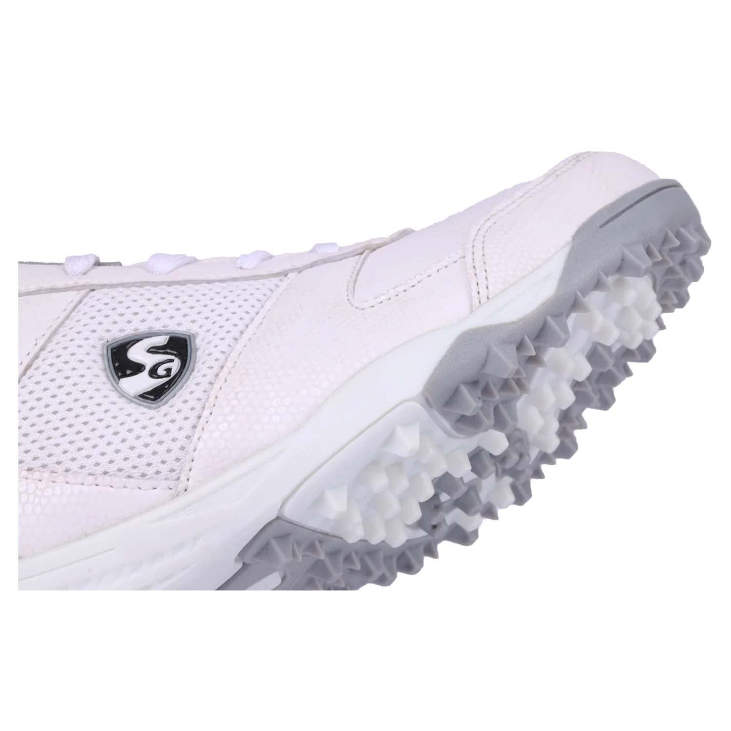 SG FUSION Cricket Shoes - Grey/White