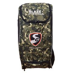 SG Junior Blaze Duffle Wheelie Kit Bag